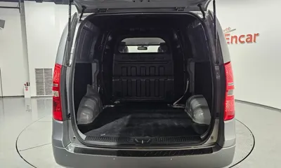 Hyundai Starex 2018, 33058 км, за 9124.33 USD - фото 20
