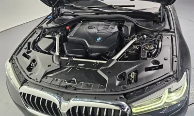 BMW 5-Series 2023, 25598 км, за 25364.22 USD - фото 6