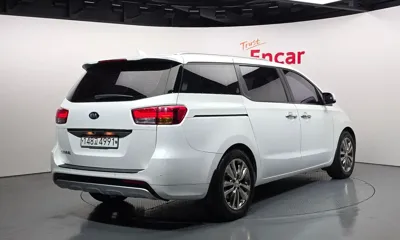 Kia Canival 2016, 185283 км, за 5298.01 USD