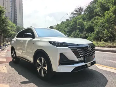 Changan CS55PLUS 2023, 10000 км, за 9709.39 USD