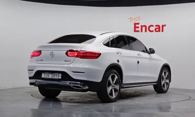 Mercedes-Benz GLC-Class 2019, 45632 км, за 22398.41 USD