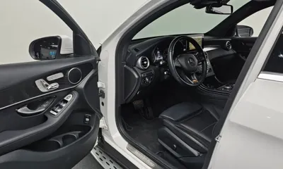 Mercedes-Benz GLC-Class 2019, 45632 км, за 22398.41 USD - фото 10