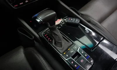 Kia K7 2017, 117252 км, за 10076.05 USD - фото 9