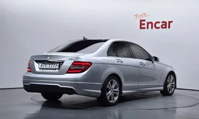 Mercedes-Benz C-Class 2012, 65488 км, за 3843.65 USD