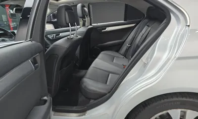 Mercedes-Benz C-Class 2012, 65488 км, за 3843.65 USD - фото 12