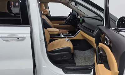 Kia Canival 2023, 89359 км, за 18241.05 USD - фото 26