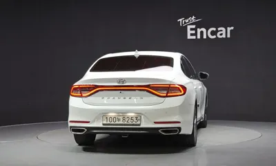 Hyundai Grandeur 2019, 108650 км, за 9692.96 USD