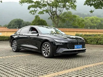 Lincoln Z 2025, 35000 км, за 20423.38 USD
