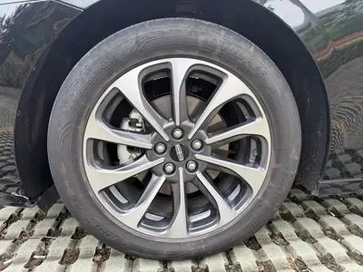 Lincoln Z 2025, 35000 км, за 20423.38 USD - фото 8