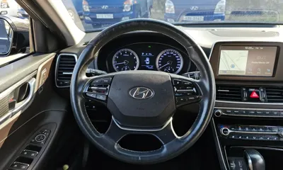 Hyundai Grandeur 2017, 96262 км, за 9196 USD - фото 13