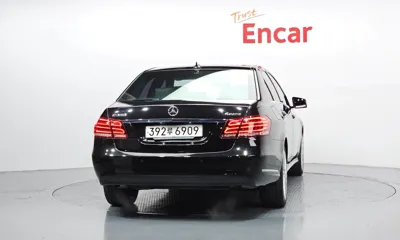 Mercedes-Benz E-Class 2016, 96457 км, за 7218.54 USD