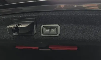 Audi A6 2022, 52100 км, за 22144.38 USD - фото 27