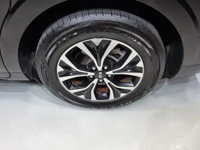 Kia Canival 2021, 118158 км, за 13062.89 USD - фото 20