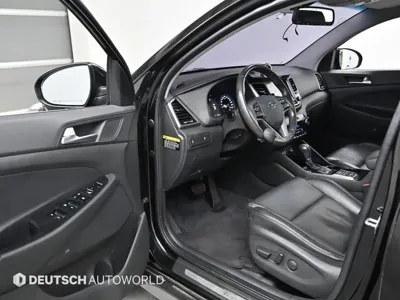 Hyundai Tucson 2017, 90272 км, за 9188.27 USD - фото 11