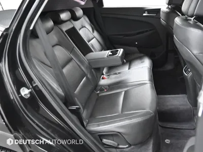 Hyundai Tucson 2017, 90272 км, за 9188.27 USD - фото 12