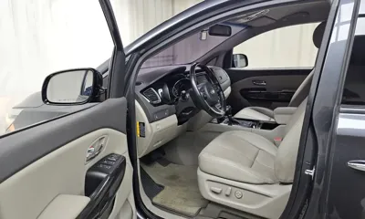 Kia Canival 2016, 43416 км, за 9184.01 USD - фото 10