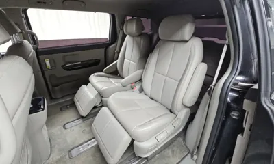 Kia Canival 2016, 43416 км, за 9184.01 USD - фото 12
