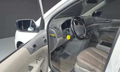 Kia Canival 2014, 153174 км, за 2312.52 USD - фото 10