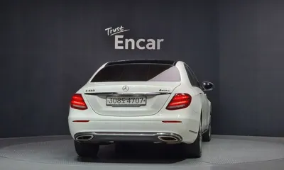 Mercedes-Benz E-Class 2019, 84430 км, за 20860.91 USD