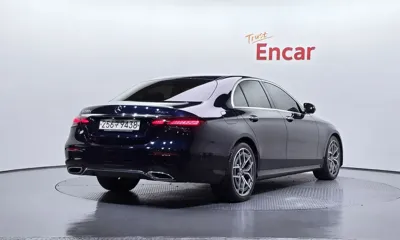 Mercedes-Benz E-Class 2021, 91962 км, за 24834.42 USD