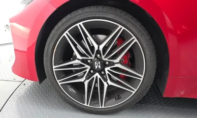 Kia Stinger 2021, 88279 км, за 15926.67 USD