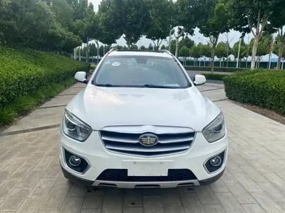 Bestune X80 2013, 140000 км, за 1311.35 USD