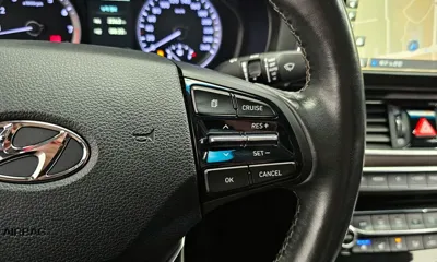 Hyundai Grandeur 2017, 145772 км, за 8801.89 USD - фото 14