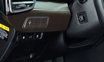 Hyundai Grandeur 2017, 145772 км, за 8801.89 USD - фото 17