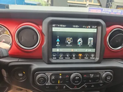 Jeep Wrangler 2021, 91011 км, за 29732.4 USD - фото 10