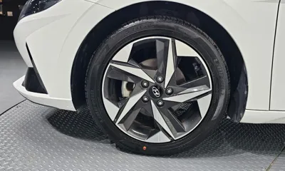 Hyundai Avante 2023, 51754 км, за 12012.6 USD