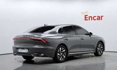 Hyundai Grandeur 2022, 56244 км, за 16247.57 USD