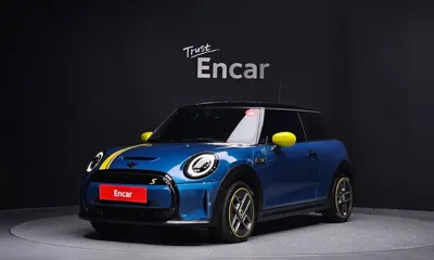 MINI Cooper · 2024 год