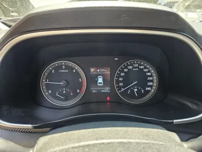 Hyundai Tucson 2020, 40325 км, за 10603.7 USD - фото 11