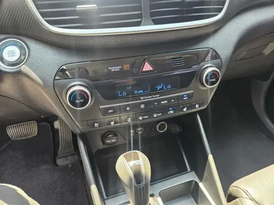 Hyundai Tucson 2020, 40325 км, за 10603.7 USD - фото 15