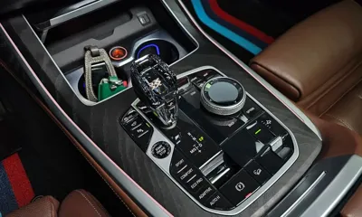 BMW X7 2022, 79235 км, за 49510.88 USD - фото 9