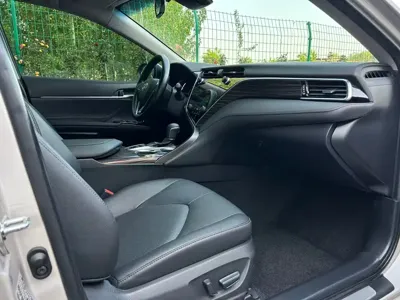 Toyota Camry 2020, 60000 км, за 12966.14 USD