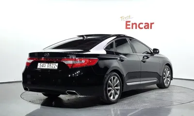 Hyundai Grandeur 2016, 218113 км, за 4886 USD
