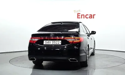 Hyundai Grandeur 2016, 218113 км, за 4886 USD