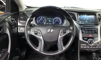 Hyundai Grandeur 2016, 218113 км, за 4886 USD - фото 12