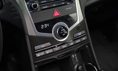Hyundai Grandeur 2016, 218113 км, за 4886 USD - фото 18