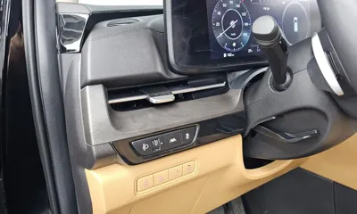 Kia Canival 2023, 35460 км, за 18708.15 USD - фото 27