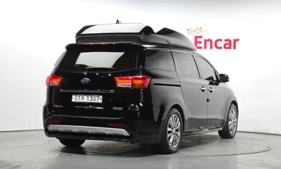 Kia Canival 2018, 184278 км, за 10241.16 USD