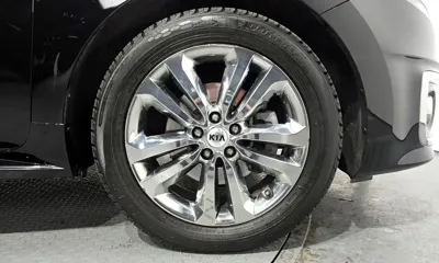 Kia Canival 2018, 184278 км, за 10241.16 USD