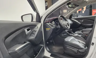 Hyundai Tucson 2015, 119214 км, за 5761.58 USD - фото 10