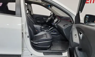 Hyundai Tucson 2015, 119214 км, за 5761.58 USD - фото 11