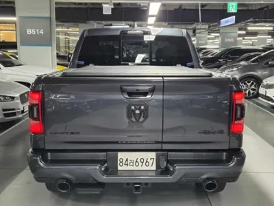 Dodge Ram Pick Up 2022, 89000 км, за 44800.4 USD