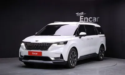 Kia Canival · 2021 год