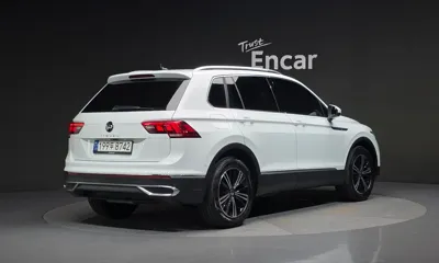 Volkswagen Tiguan 2023, 13242 км, за 35779.37 USD