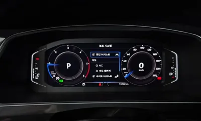 Volkswagen Tiguan 2023, 13242 км, за 35779.37 USD - фото 8