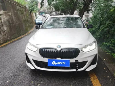 BMW 1 Series 2021, 53300 км, за 9564.26 USD